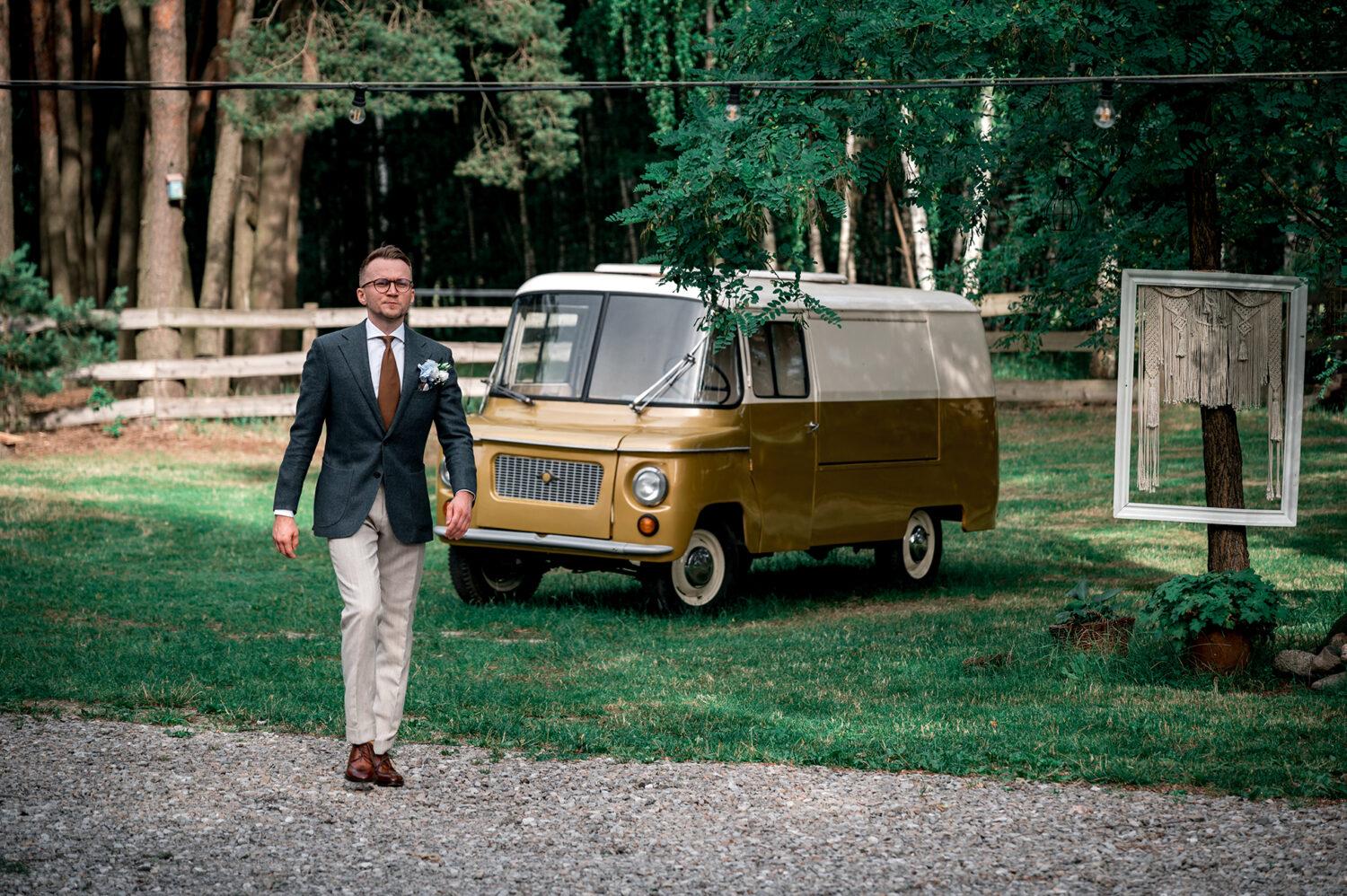 Ślub cywilny w plenerze boho para młoda nyska