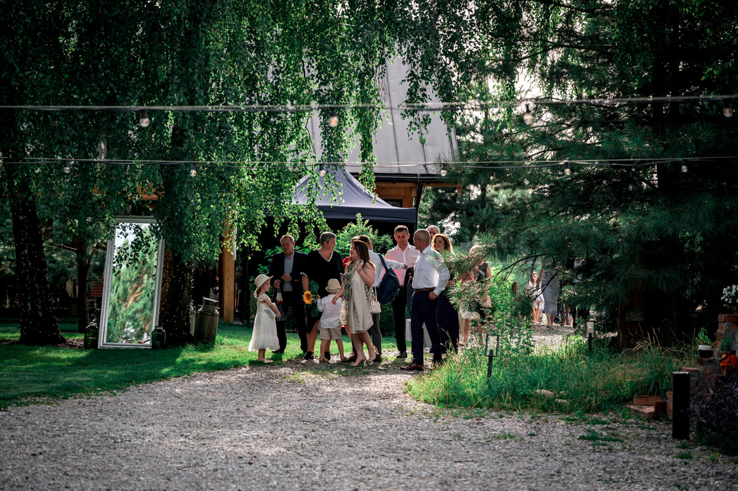 Ślub cywilny w plenerze boho para młoda przygotowania