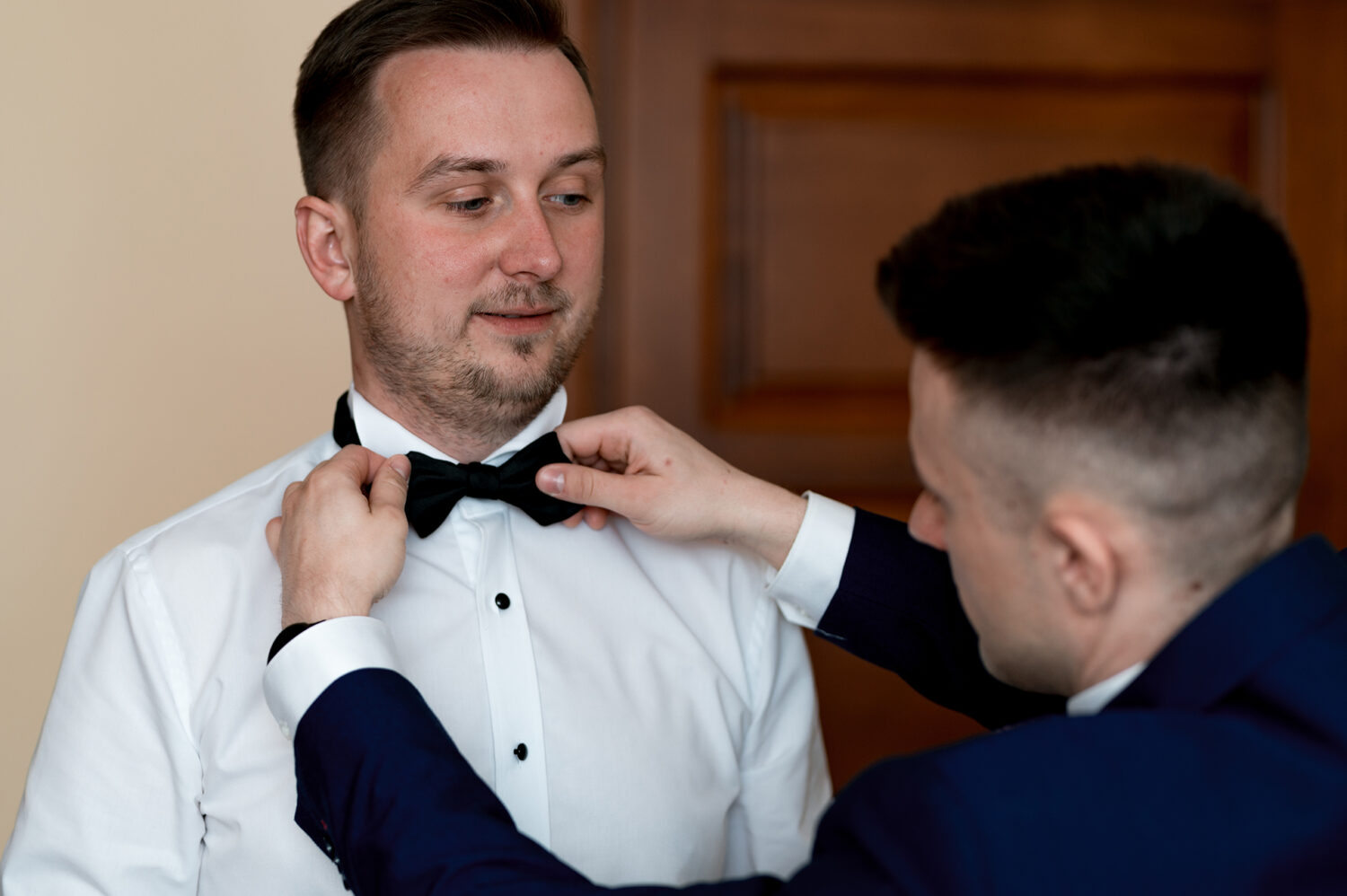 Fotografia ślubna Łuków, Justyna i Radek przygotowania